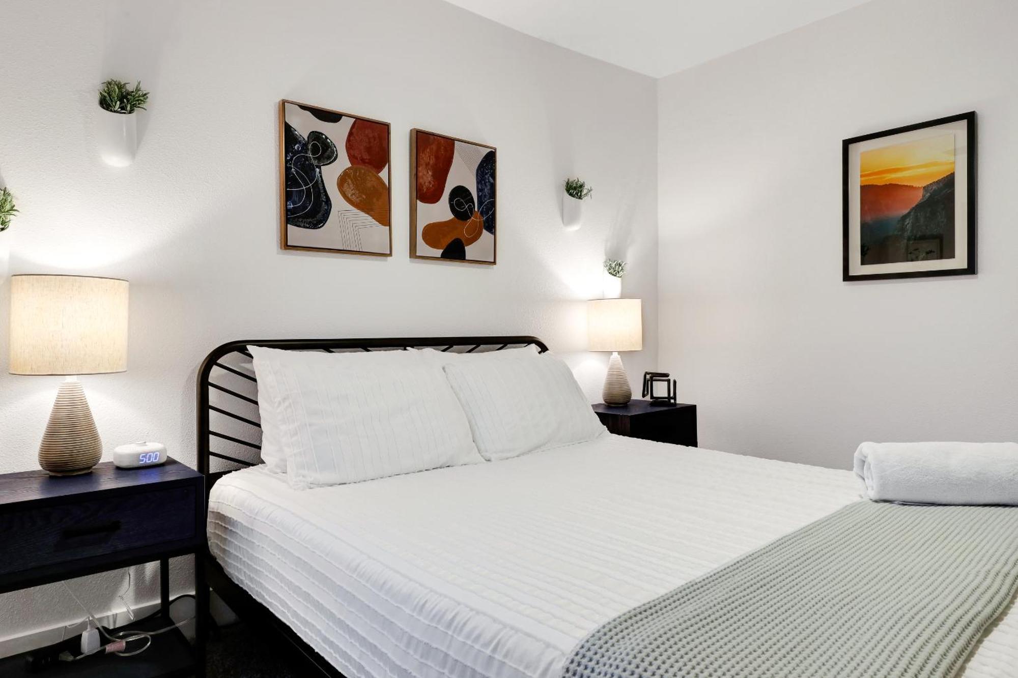 Artsy - A Birdy Vacation Rental San Antonio Exterior foto